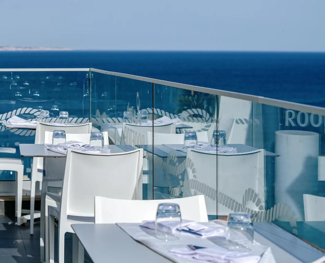 Carvi Beach Hotel Lagos