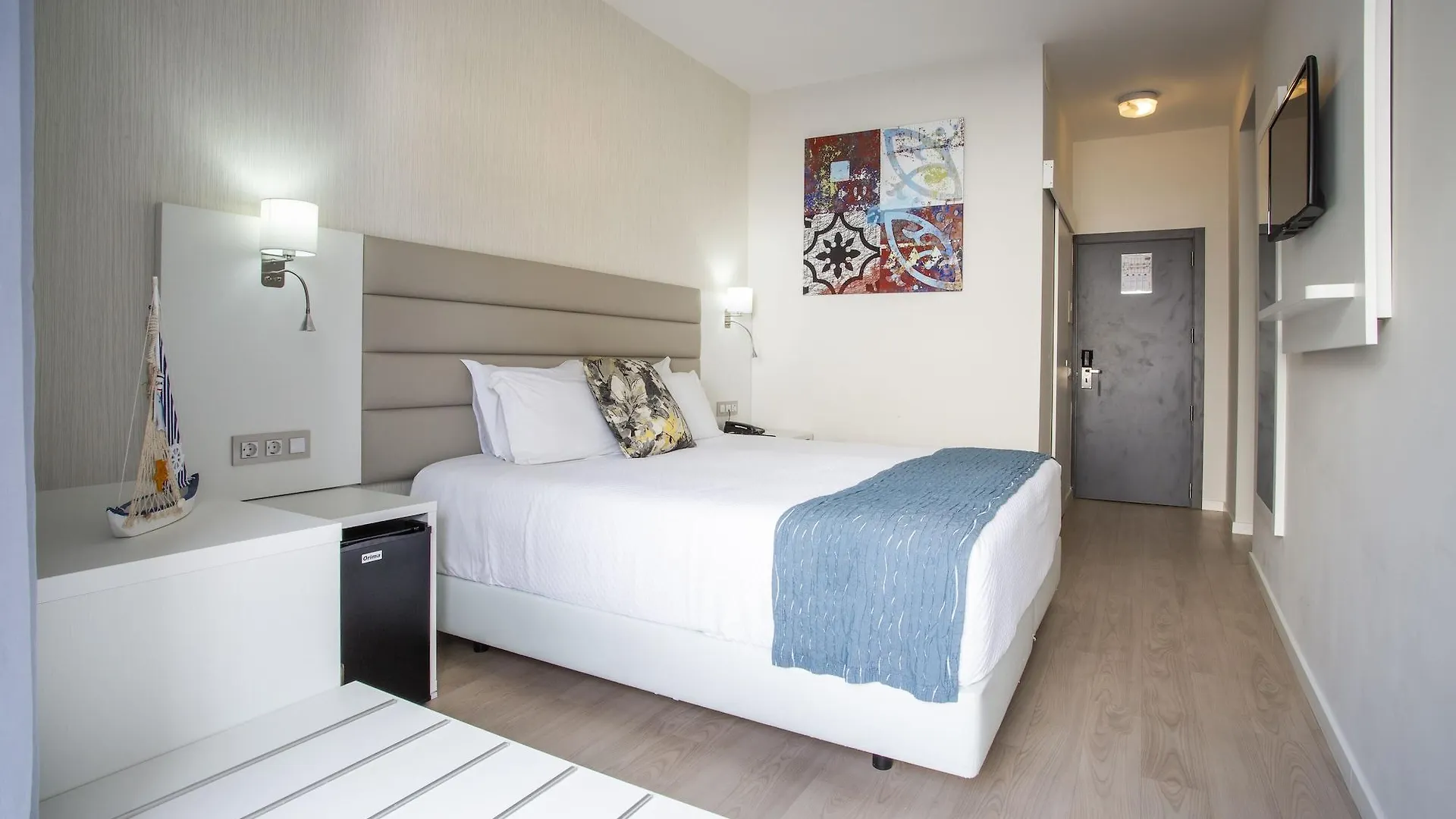 Carvi Beach Hotel Lagos