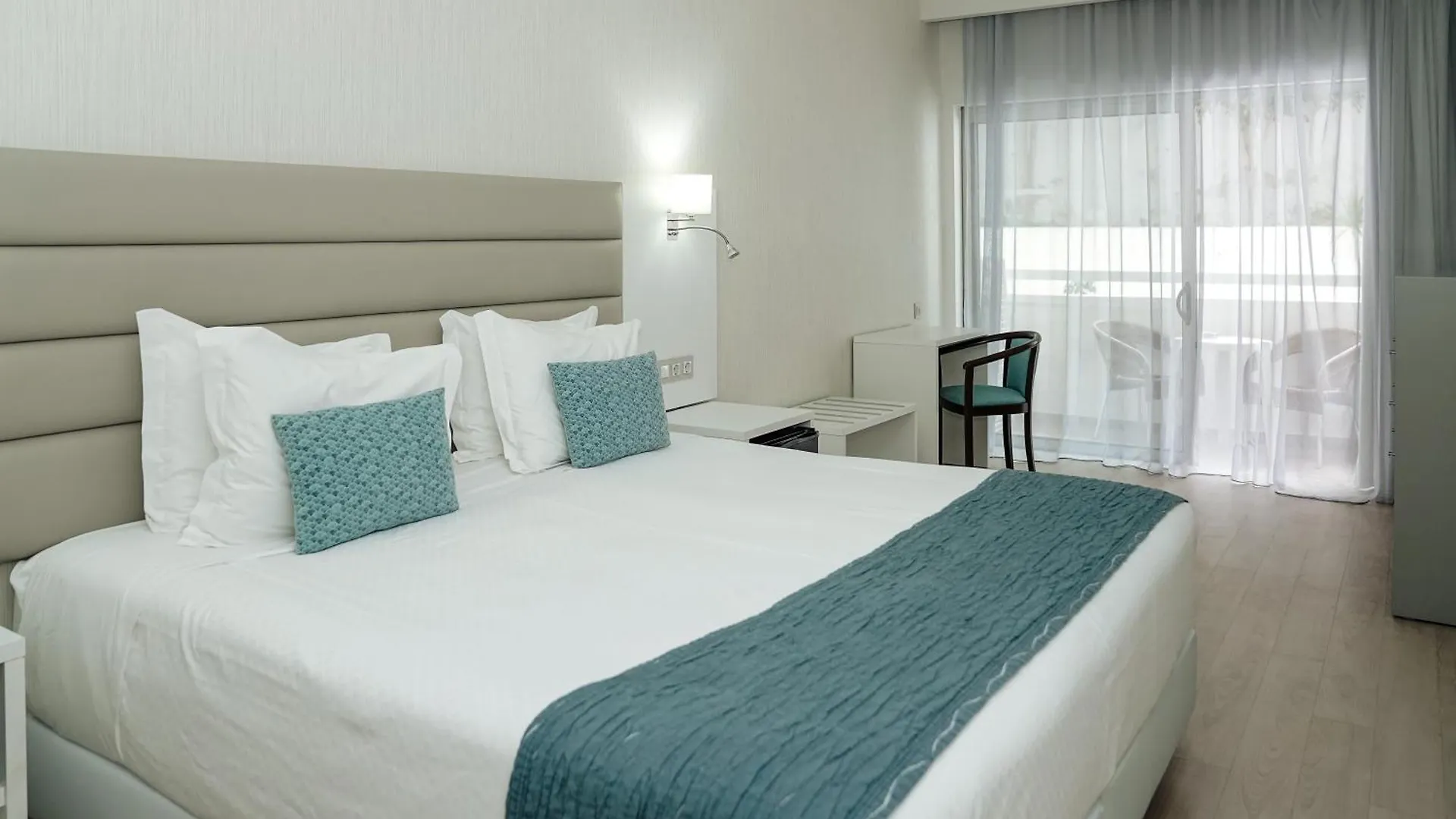 ***  Carvi Beach Hotel Lagos Portugal