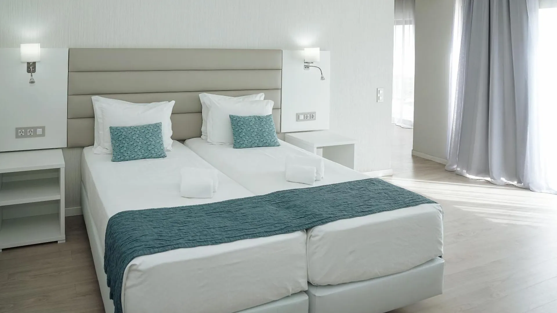 Carvi Beach Hotel Lagos
