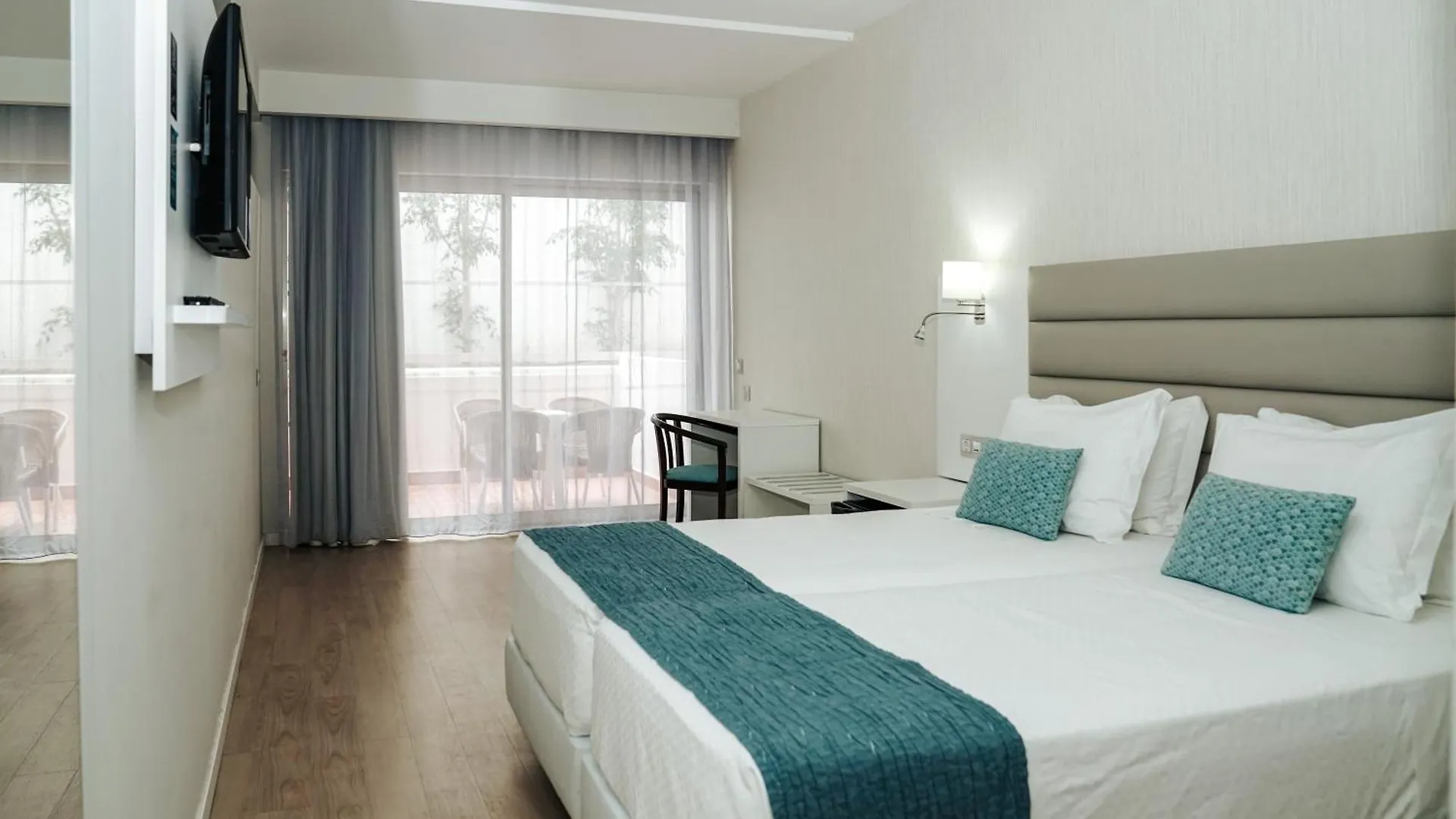 ***  Carvi Beach Hotel Lagos Portugal