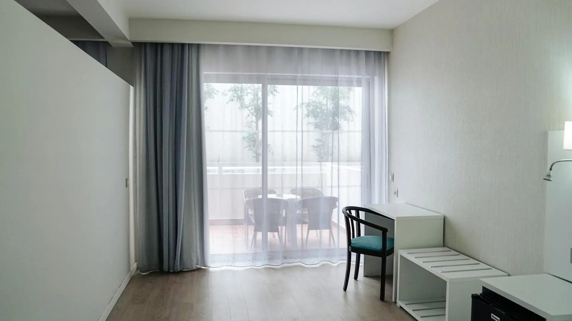 Carvi Beach Hotel Lagos