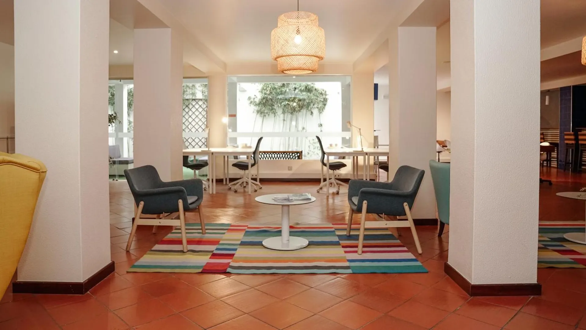 Carvi Beach Hotel Lagos