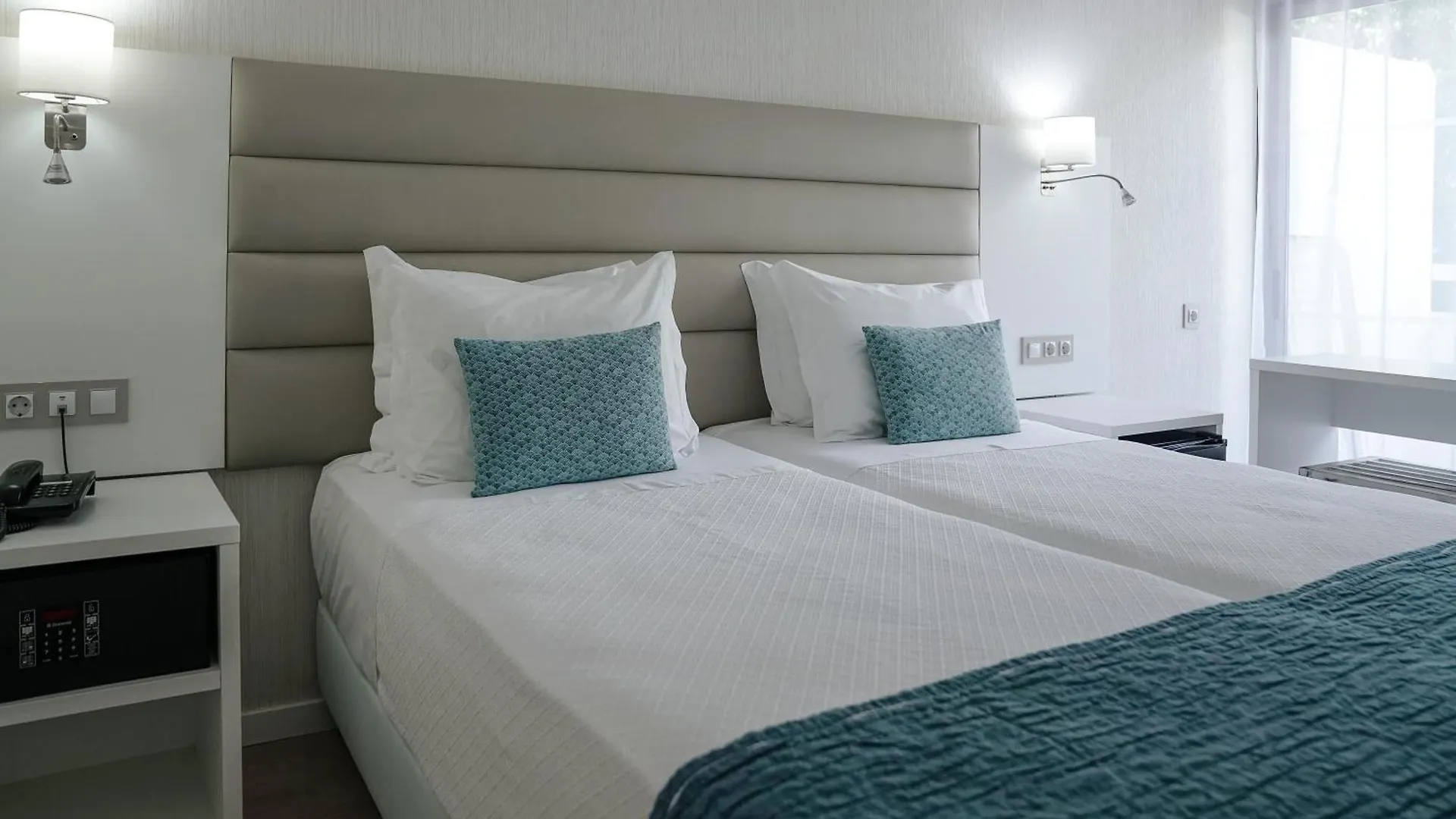 Carvi Beach Hotel Lagos 3*,